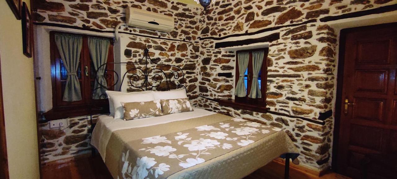 Terpou Stonehouse & Suites Agios Vlasios  Ngoại thất bức ảnh